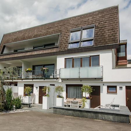 Hotel Heinzler Am See Именстад ам Бодензе Екстериор снимка