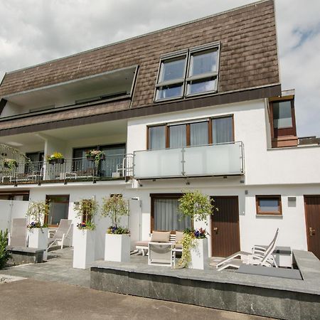 Hotel Heinzler Am See Именстад ам Бодензе Екстериор снимка