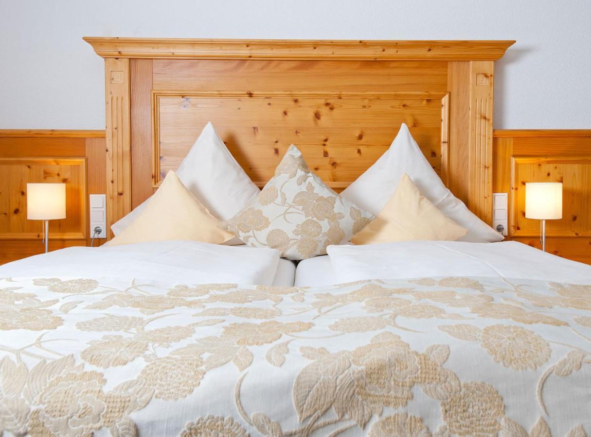 Hotel Heinzler Am See Именстад ам Бодензе Екстериор снимка