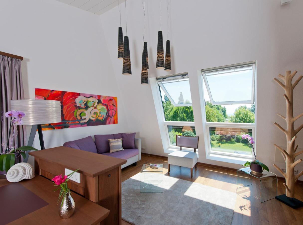 Hotel Heinzler Am See Именстад ам Бодензе Екстериор снимка