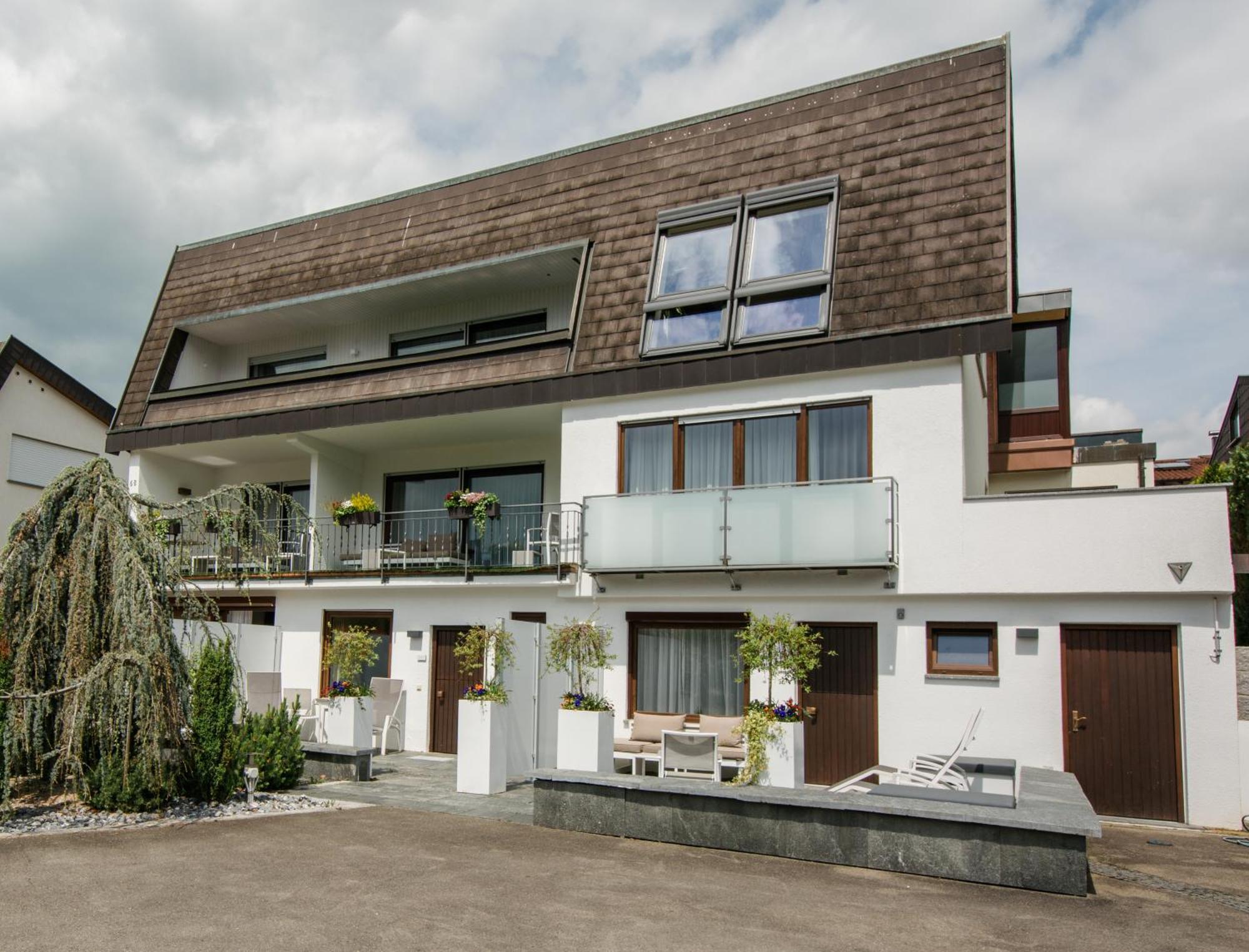 Hotel Heinzler Am See Именстад ам Бодензе Екстериор снимка